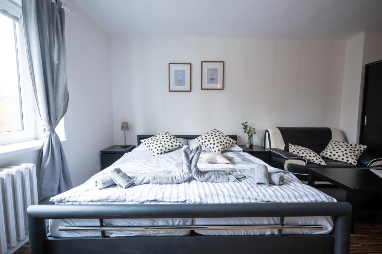 Apartmany Lanna Чеське Будєйовіце Екстер'єр фото